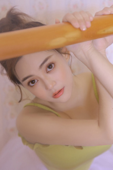 年轻女教师2